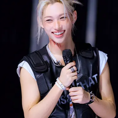 Profile image of Felix.