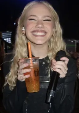 Profile image of Freya skye