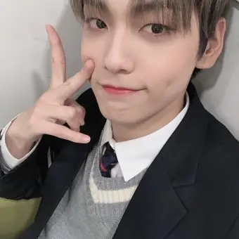HugeWrist3337의 백이훈