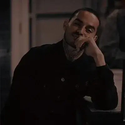 SavoryBeads4787의 Manny Montana