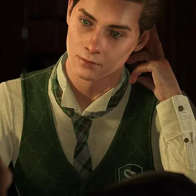 Profile image of Ominis Gaunt