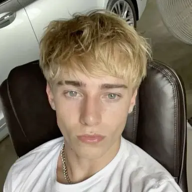 Profile image of Colton