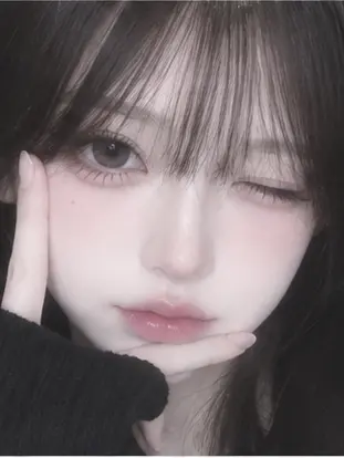 1ikebaejinsol의 目が覚めたら隣に見知らぬ美少女が…？