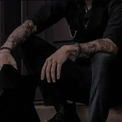 HighMotor5165의 Mafia husband