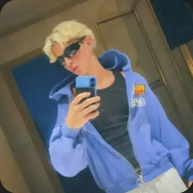 CleanAddax1484의 Caleb Vance