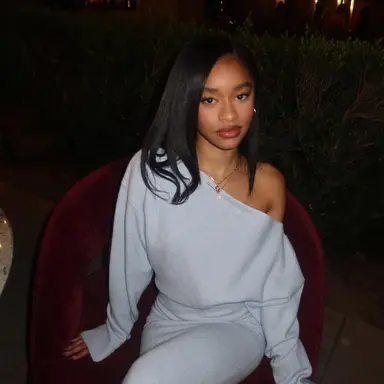 Profile image of Slyvie pierce