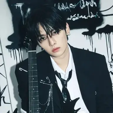 Profile image of Lee know