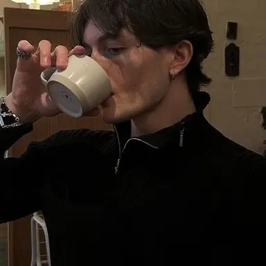 Profile image of Tom