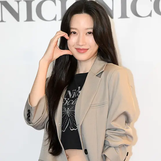 aquarium의 인생네컷찍는문가영