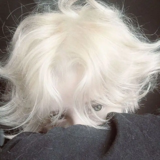 ilikeleopardsharks의 Rhydian • BL