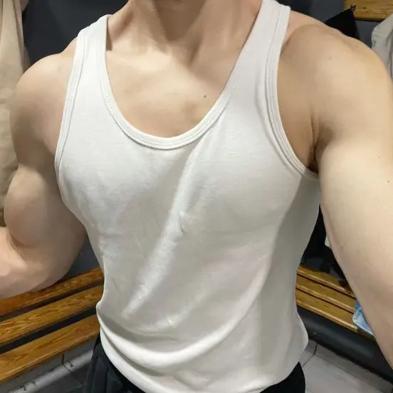 MoodyQuoll4384의 매일 아침 헬스하는 상사님