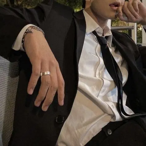 Lush_Lushy의 Still Wearing the Ring