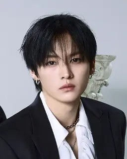 Profile image of Leeknow
