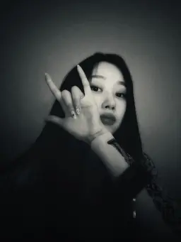 Profile image of Aera.