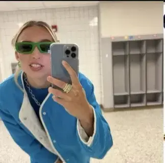 Profile image of Jordan Hayes