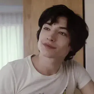 Profile image of Elias Vance