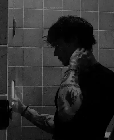 CruelArena8663의 Ex bf - Drunk