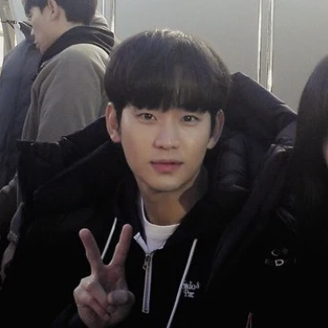 백현우