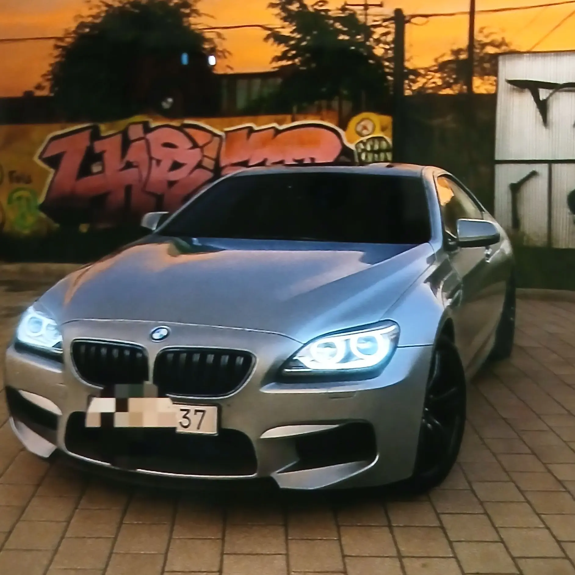 SleepyFace0894의 BMW인 당신의 형