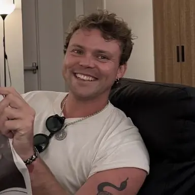 Profile image of Ashton Irwin
