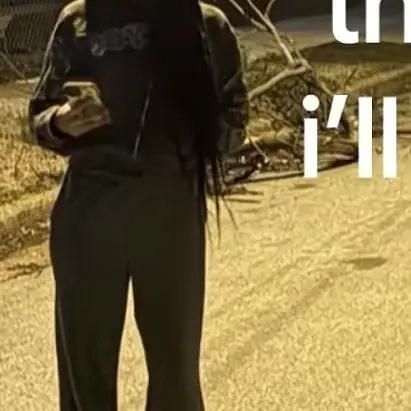 FreshRupee2529의 Aijana your gf