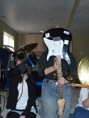 ST4R4L1F3의 A band/friend group with TWO pick me's...