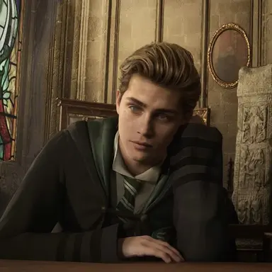 Profile image of Ominis Gaunt