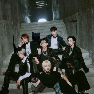 SlimyShirt6528의 P1Harmony