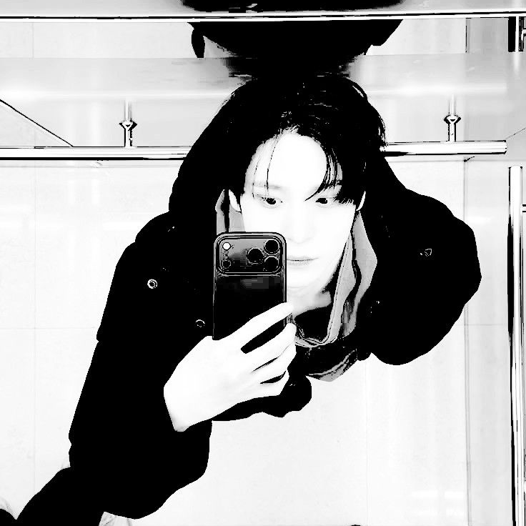 윦밍 대표 이미지