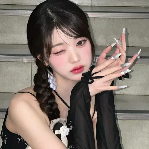 TimelyBaby0255의 장원영