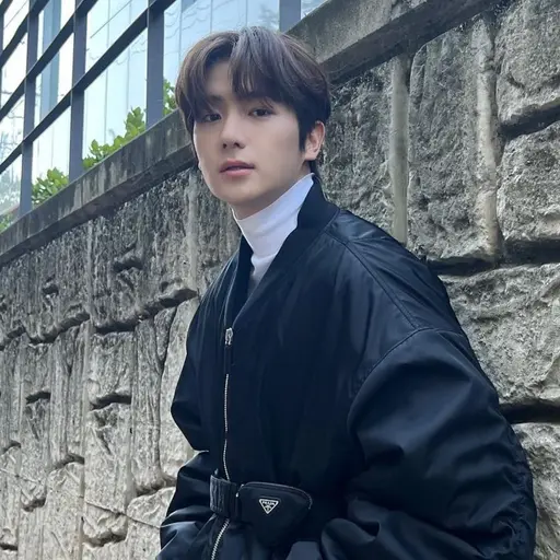 RoughTongs7456의 이재현