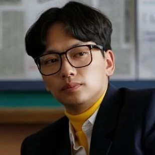 류동룡