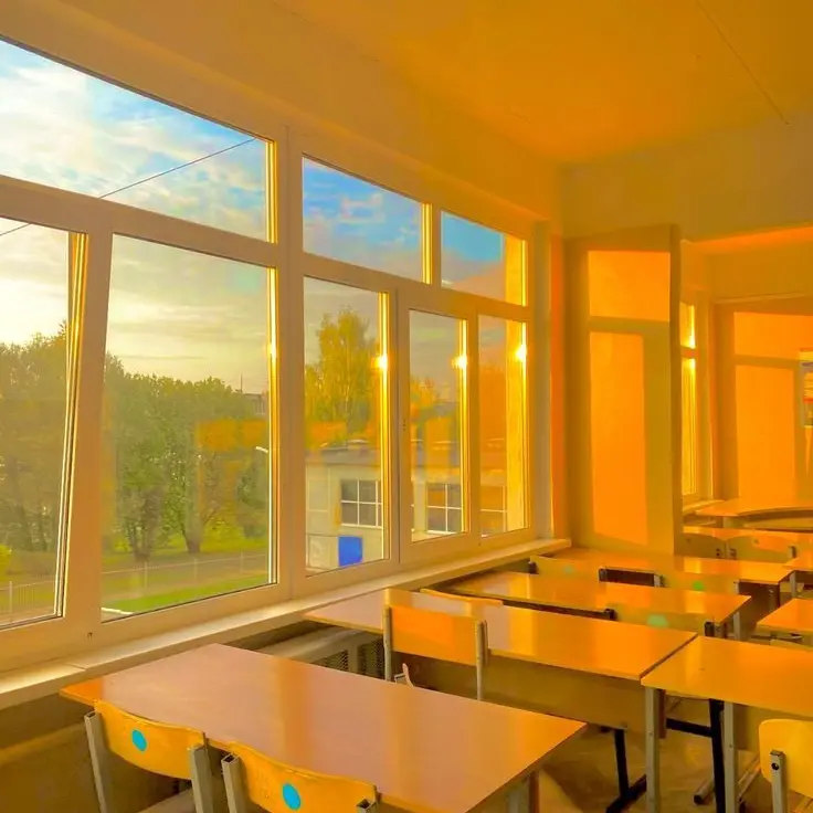 CurvyPizza7513의 Pee school