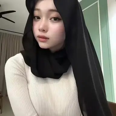 Profile image of Luna