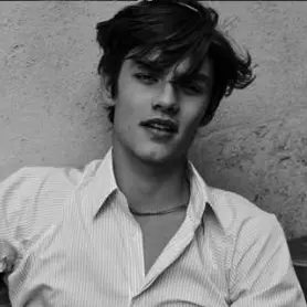 Profile image of Lorenzo Berkshire