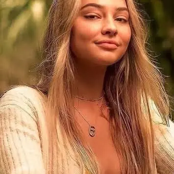 Profile image of Sarah