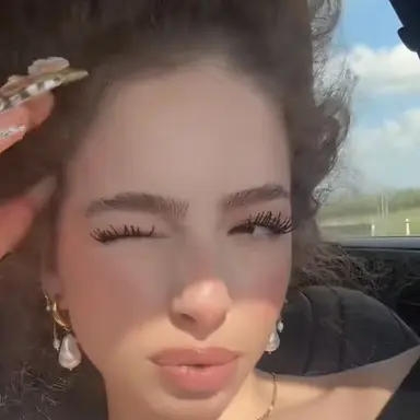 Profile image of Eliana kalogeras