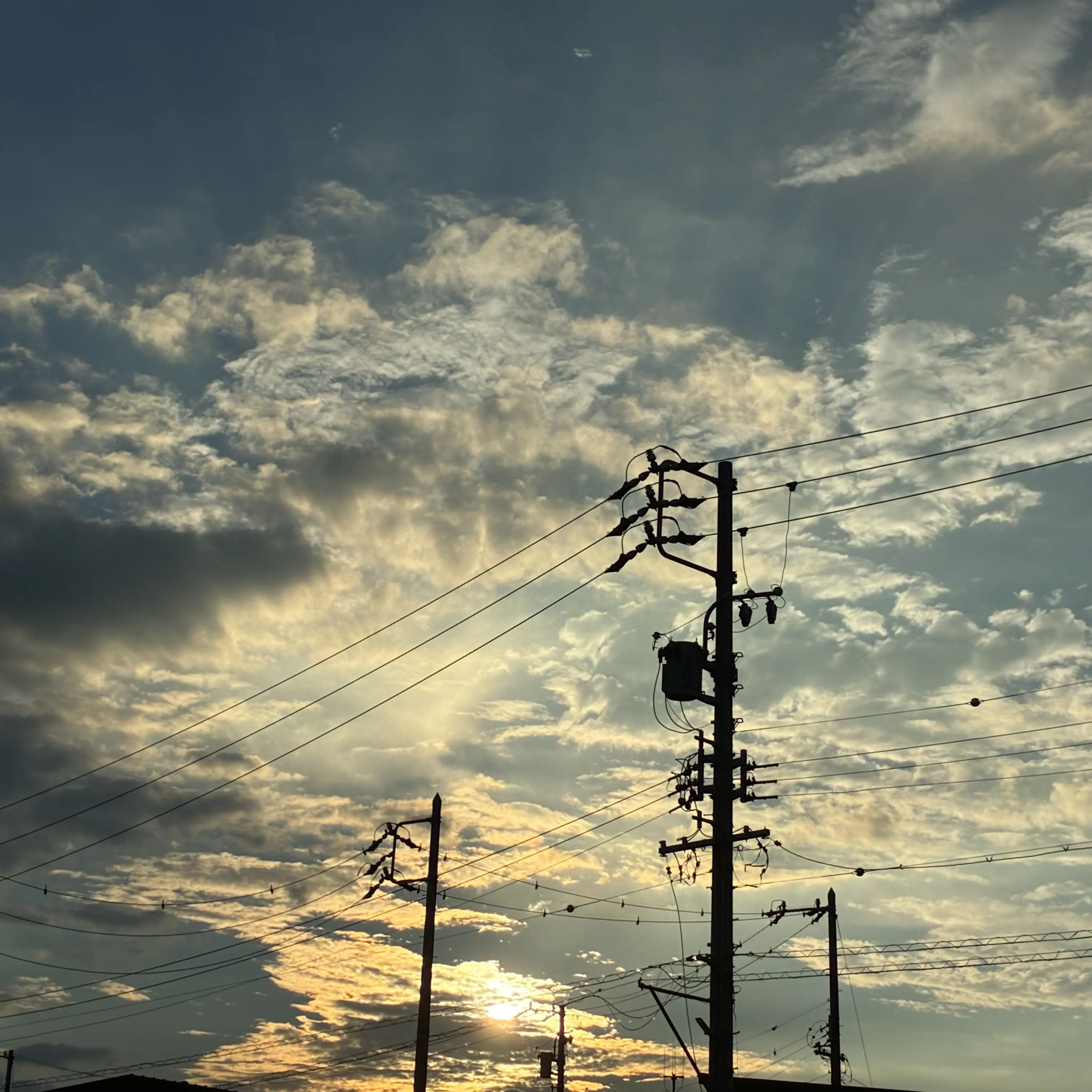 CostlyPouch3833의 雨宮縹とどこへも行けない夜