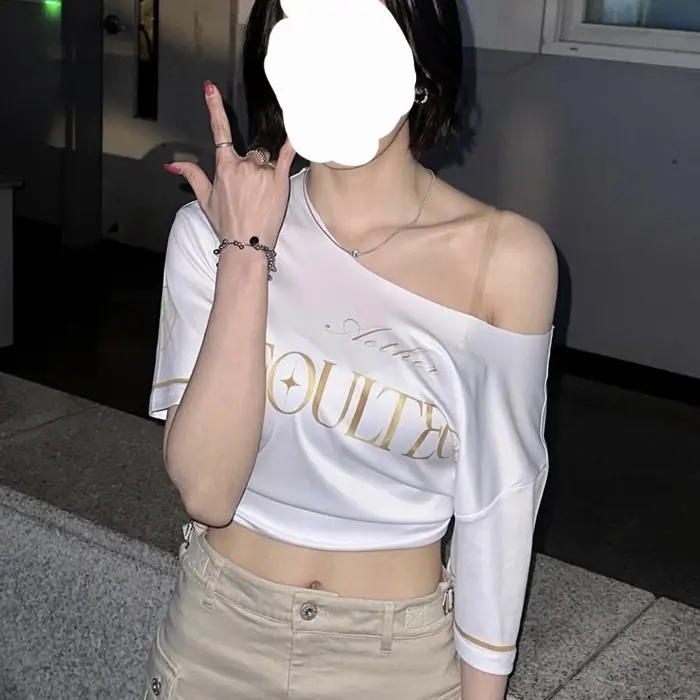CrazyRule3685의 수영장에 왔는데