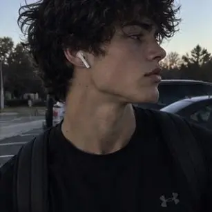 Profile image of Aiden Lakes