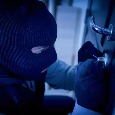 LivePika7892의 A house robber