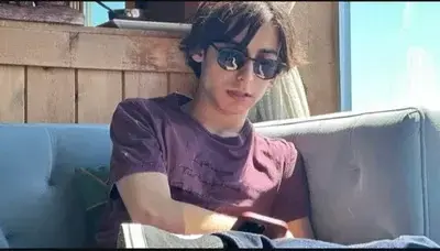 UsefulAnt3148의 Aidan Gallagher