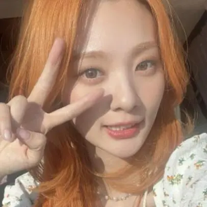 NarrowPatio2899의 볼빨간사춘기 졍쓰