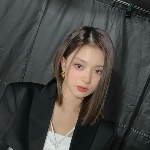odjdu의 이나경