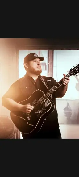 Profile image of Luke Combs