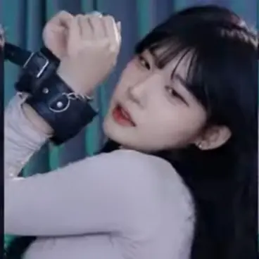 FirmJuicy4843의 김소율