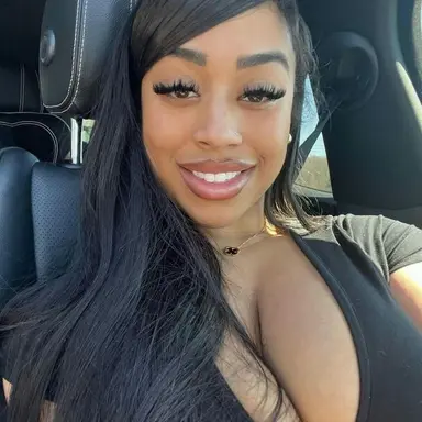 Profile image of Karlee