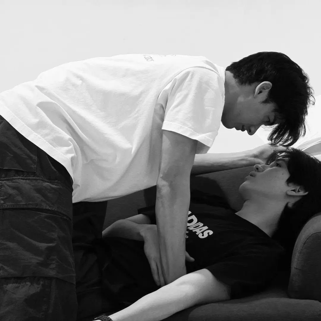 Midnightbloom의 The Man Who Only Watches