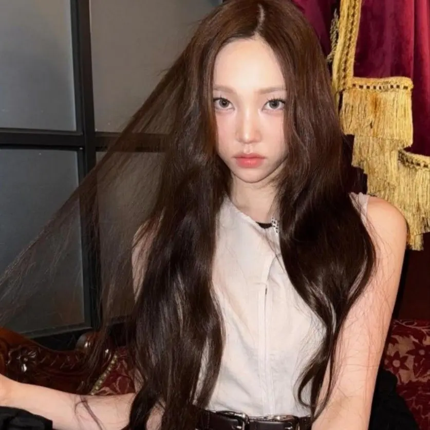 ClassySea9579의 와이프 이영서