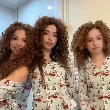 Profile image of Poulos sisters